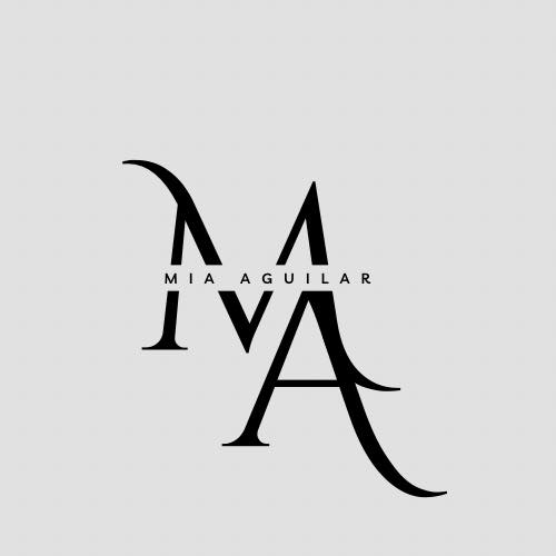 Mía Aguilar -estética-